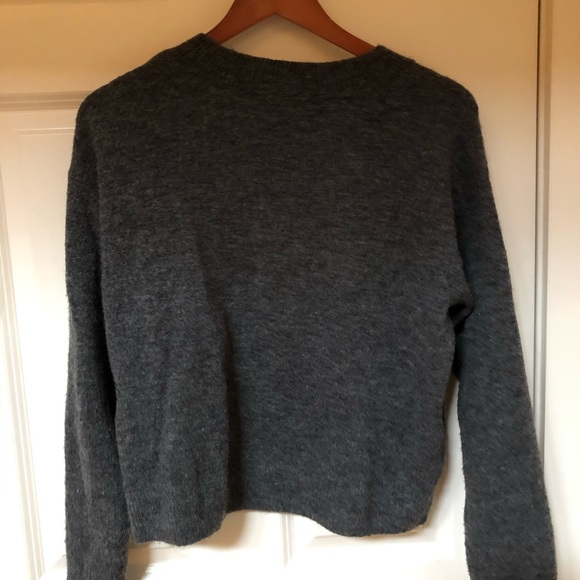 H&M Wool Blend Sweater - Picture 2 of 2